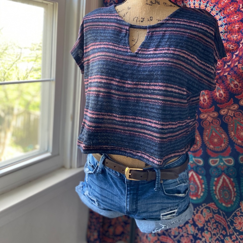 American Eagle Short Sleeve Blouse